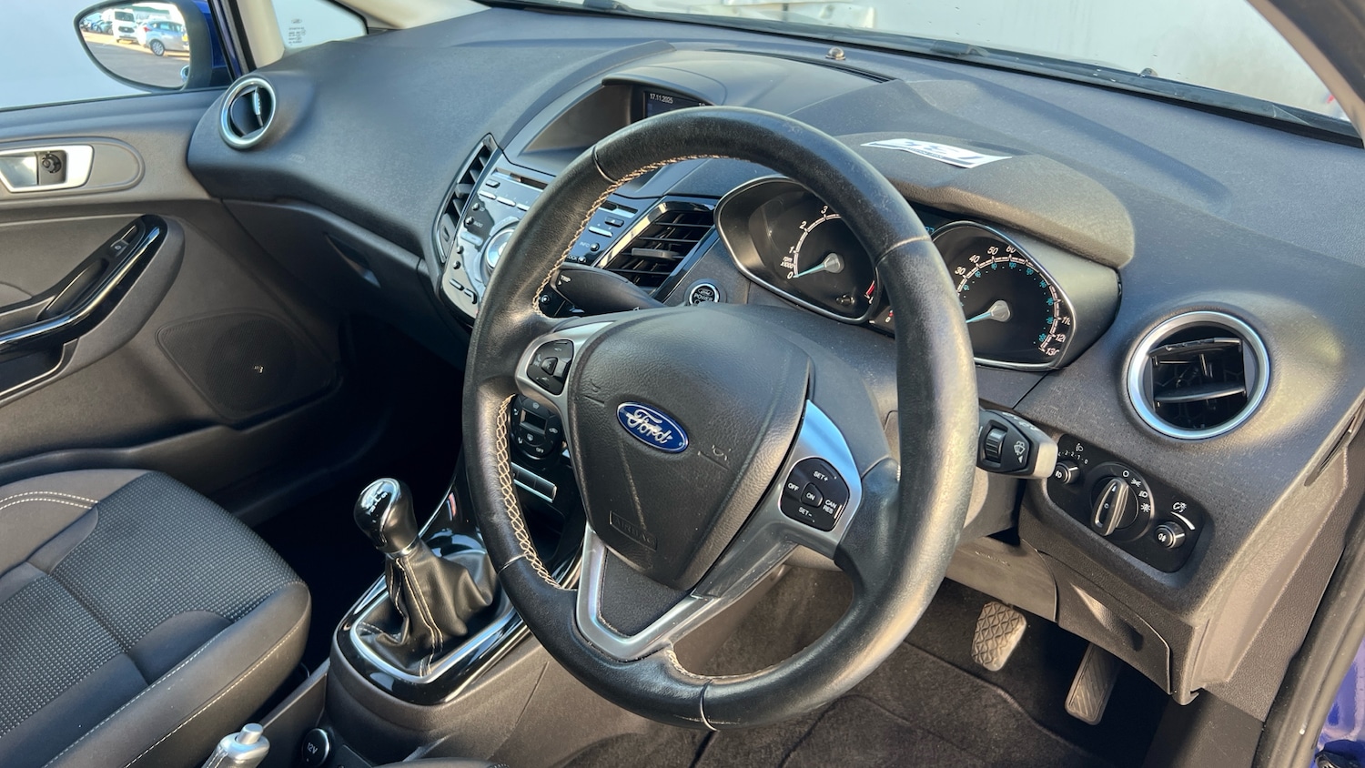 Used Ford Fiesta 2015 for sale - 76598871: Photo 11