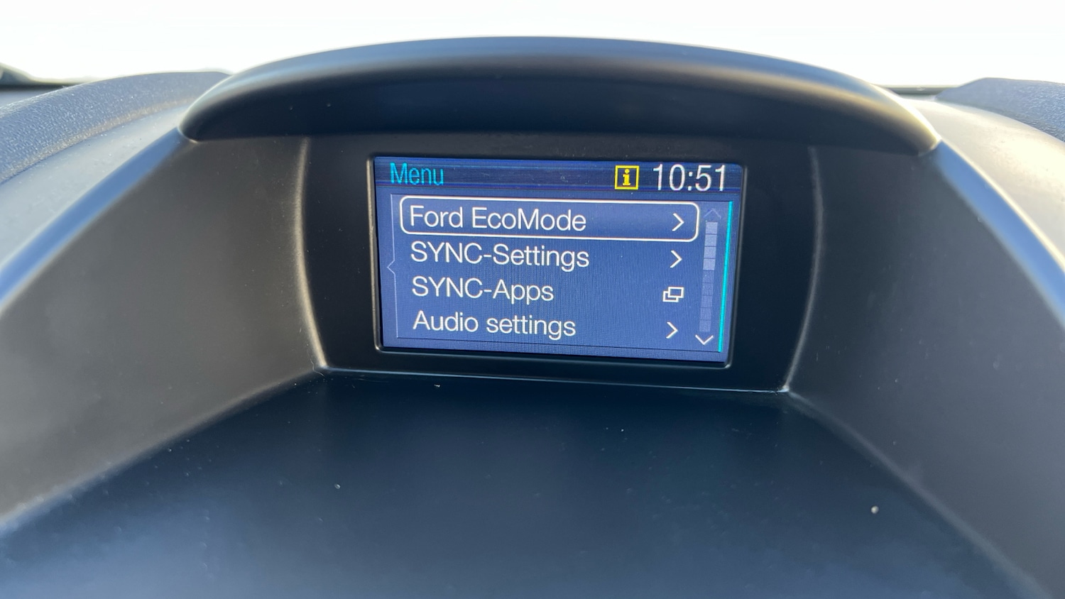 Used Ford Fiesta 2015 for sale - 76598871: Photo 12