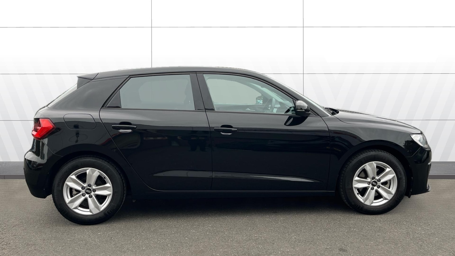 Used Audi A1 2021 for sale - 77337517: Photo 5