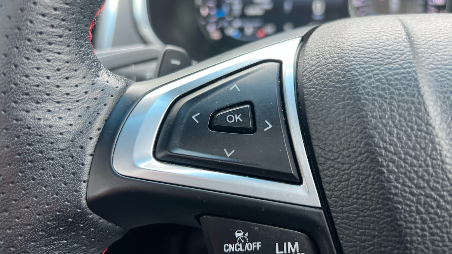 Used Ford Edge 2019 for sale - 77326705: Photo 37