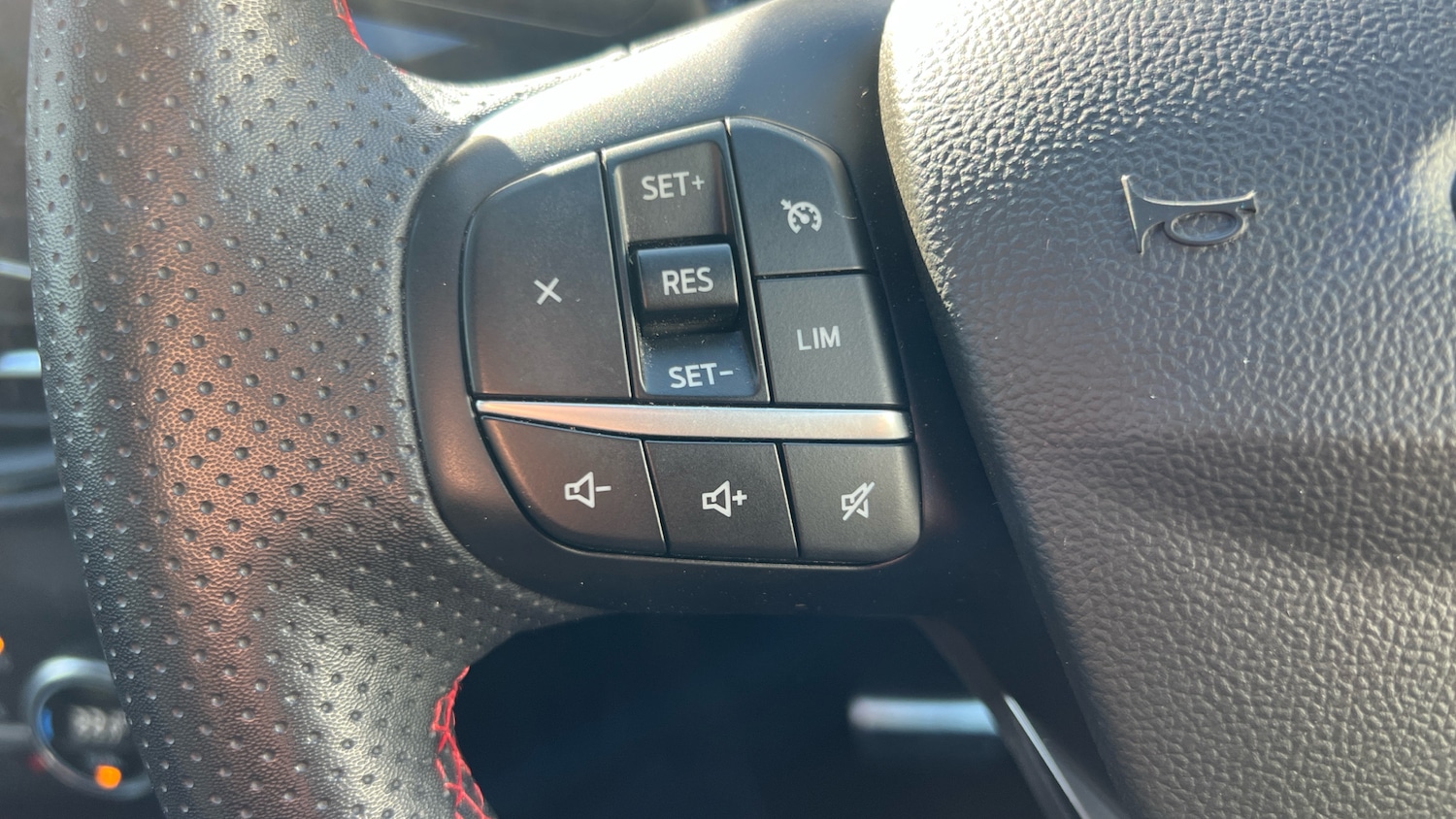 Used Ford Kuga 2023 for sale - 77931570: Photo 36