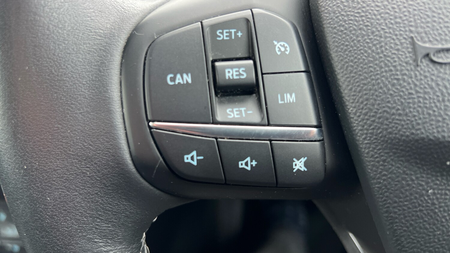 Used Ford Fiesta 2020 for sale - 77616643: Photo 32