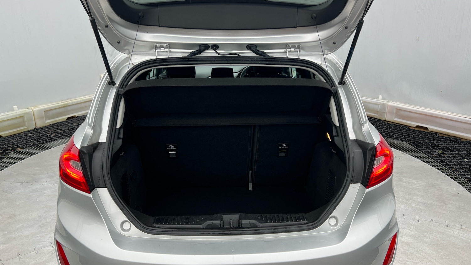 Used Ford Fiesta 2020 for sale - 77616643: Photo 4