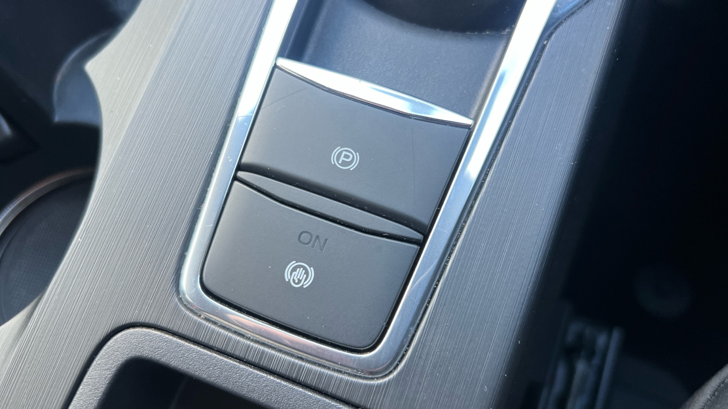 Used Ford Kuga 2024 for sale - 76640794: Photo 32