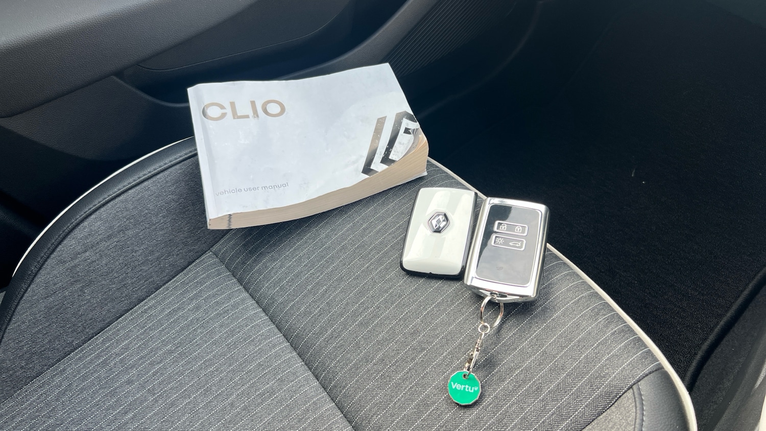 Used Renault Clio 2022 for sale - 77915859: Photo 19