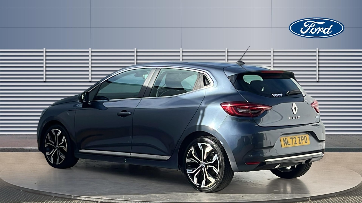 Used Renault Clio 2022 for sale - 77915859: Photo 2