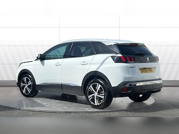 Used Peugeot 3008 2018 for sale - 79060024: Photo