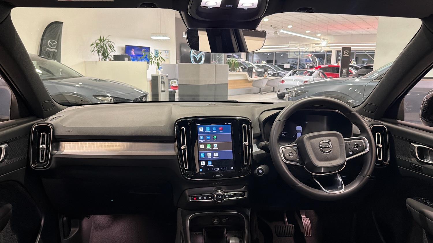 Used Volvo XC40 2023 for sale - 76673106: Photo 10