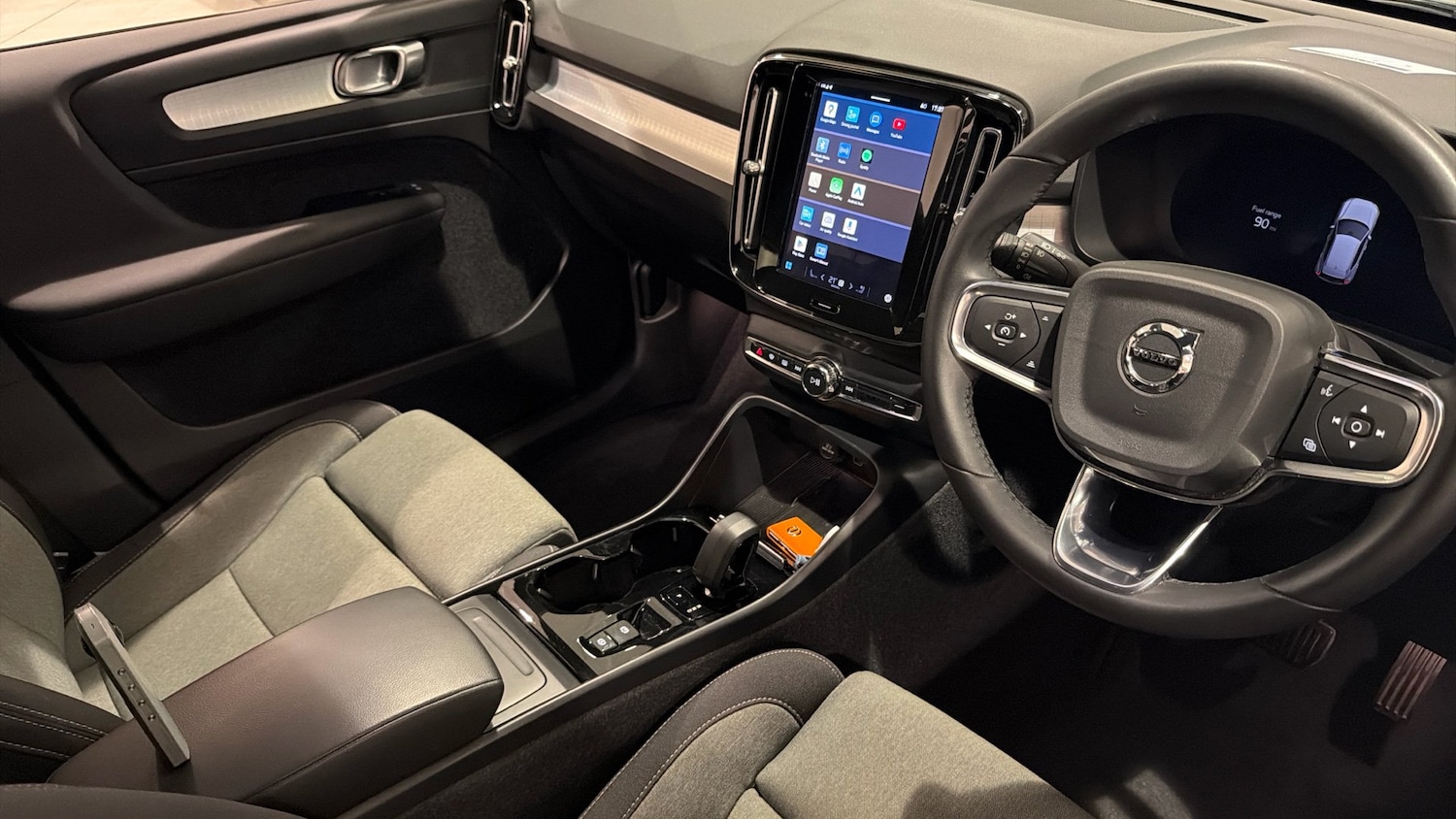 Used Volvo XC40 2023 for sale - 76673106: Photo 14