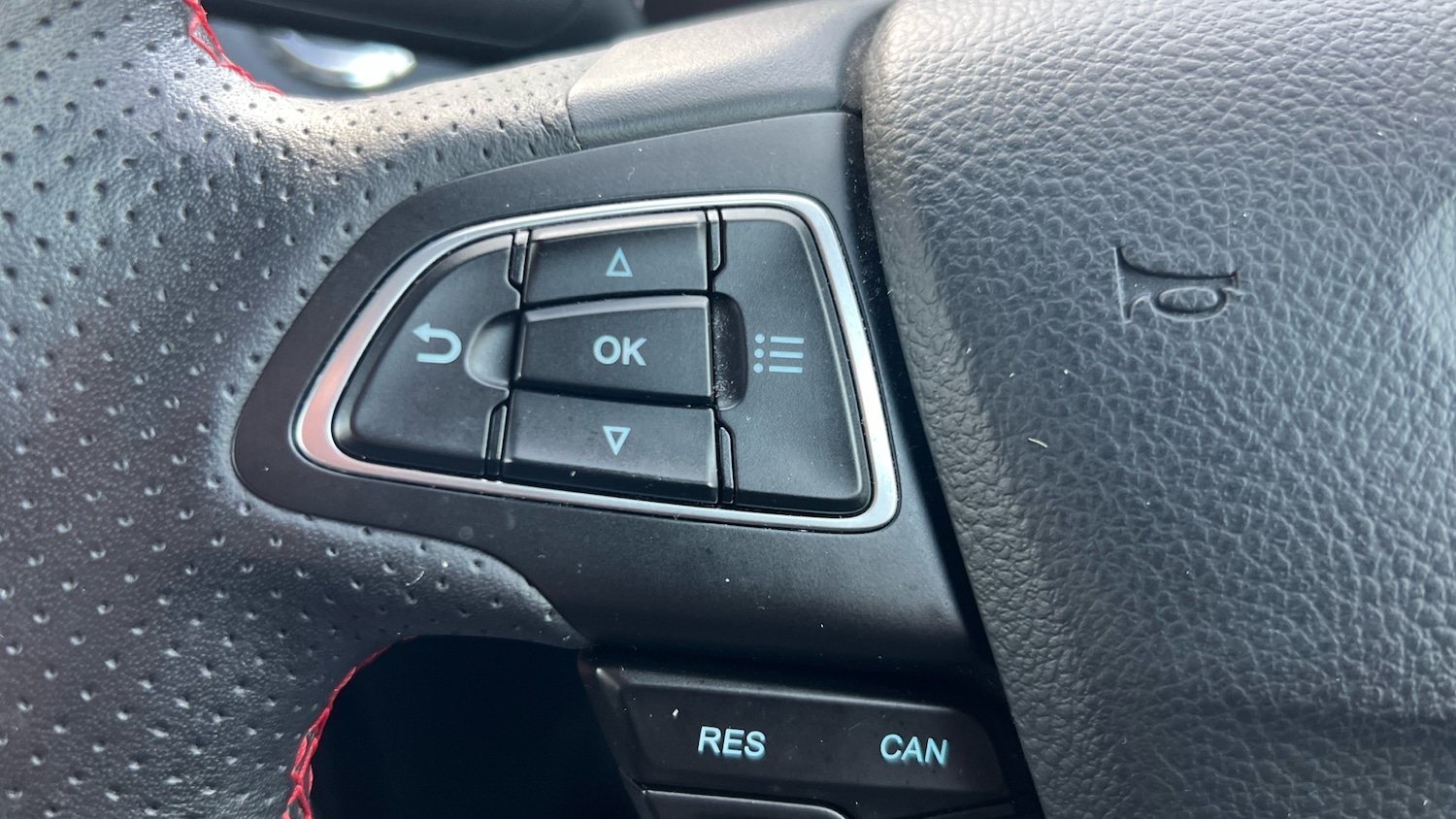 Used Ford Ecosport 2018 for sale - 76719200: Photo 33