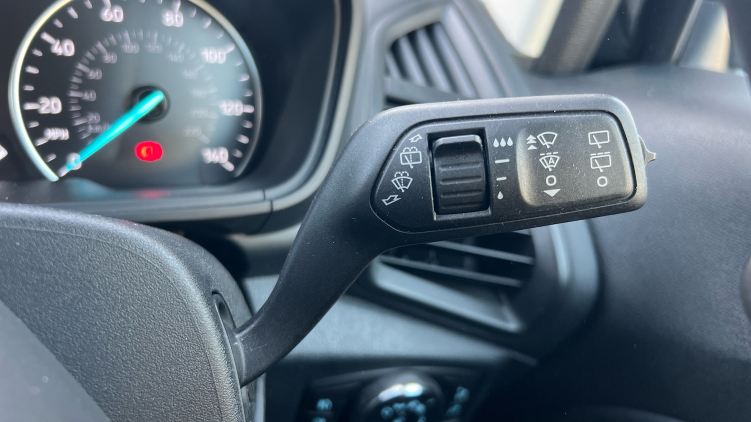 Used Ford Ecosport 2018 for sale - 76719200: Photo 37