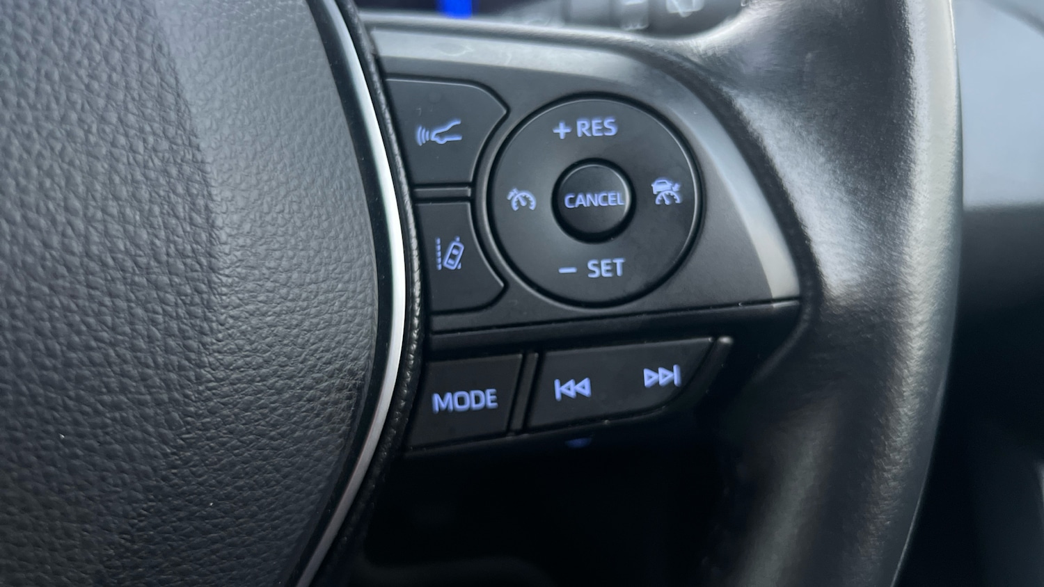 Used Toyota Corolla 2020 for sale - 76922354: Photo 32