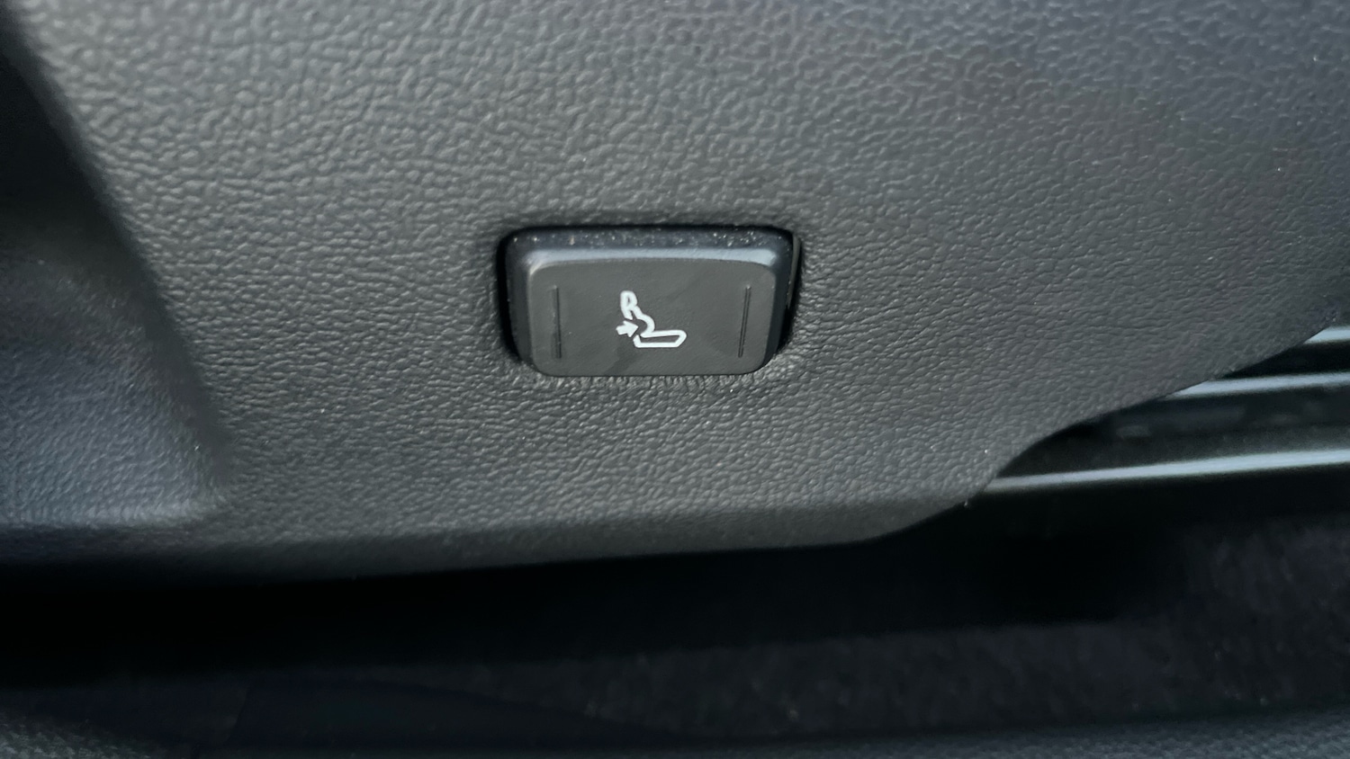 Used Toyota Corolla 2020 for sale - 76922354: Photo 38