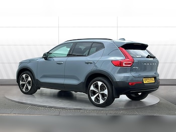 Used Volvo XC40 2023 for sale - 78742159: Photo
