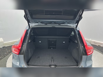 Used Volvo XC40 2023 for sale - 78742159: Photo