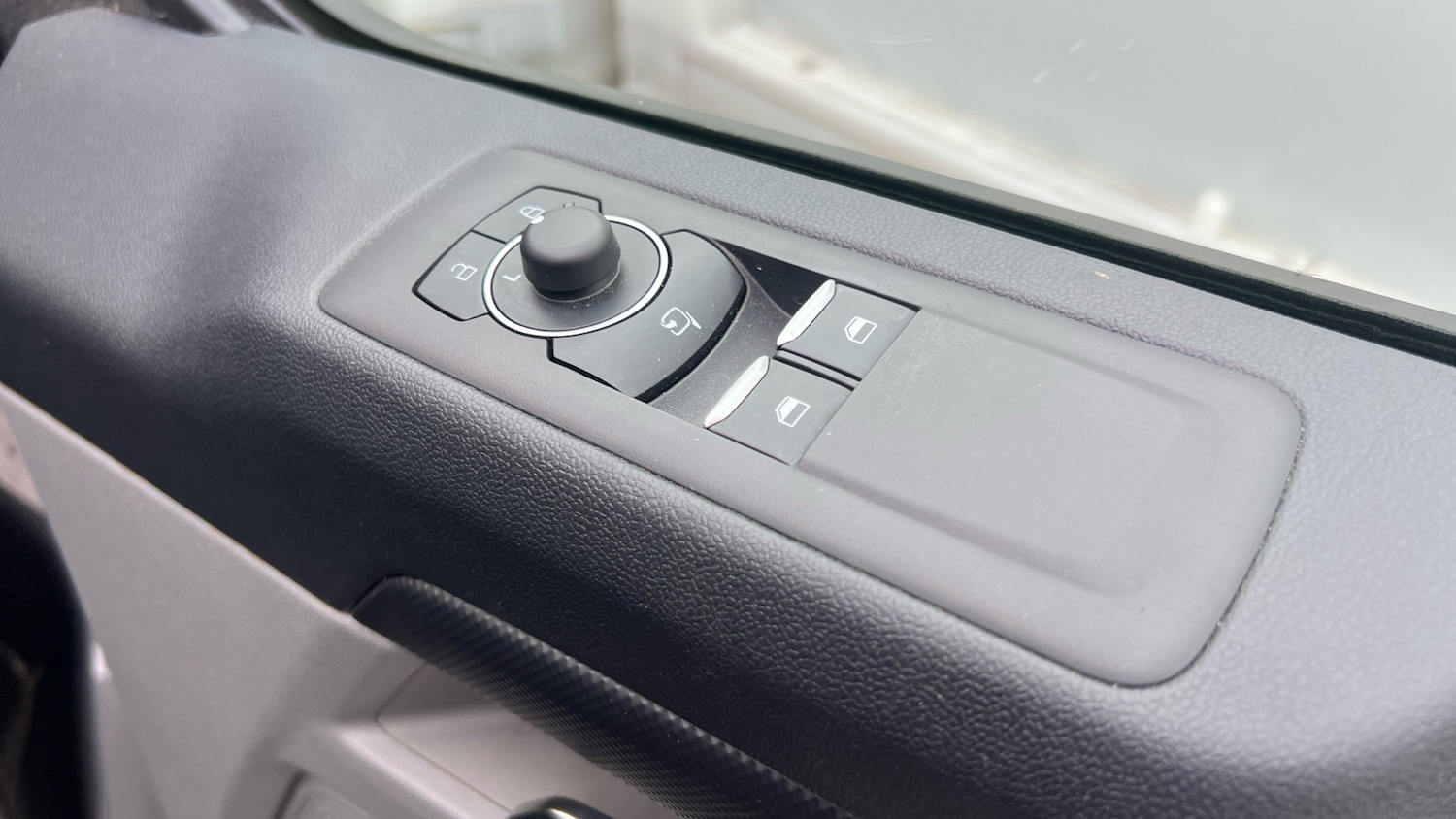 Used Ford Transit Custom 2023 for sale - 76320006: Photo 37
