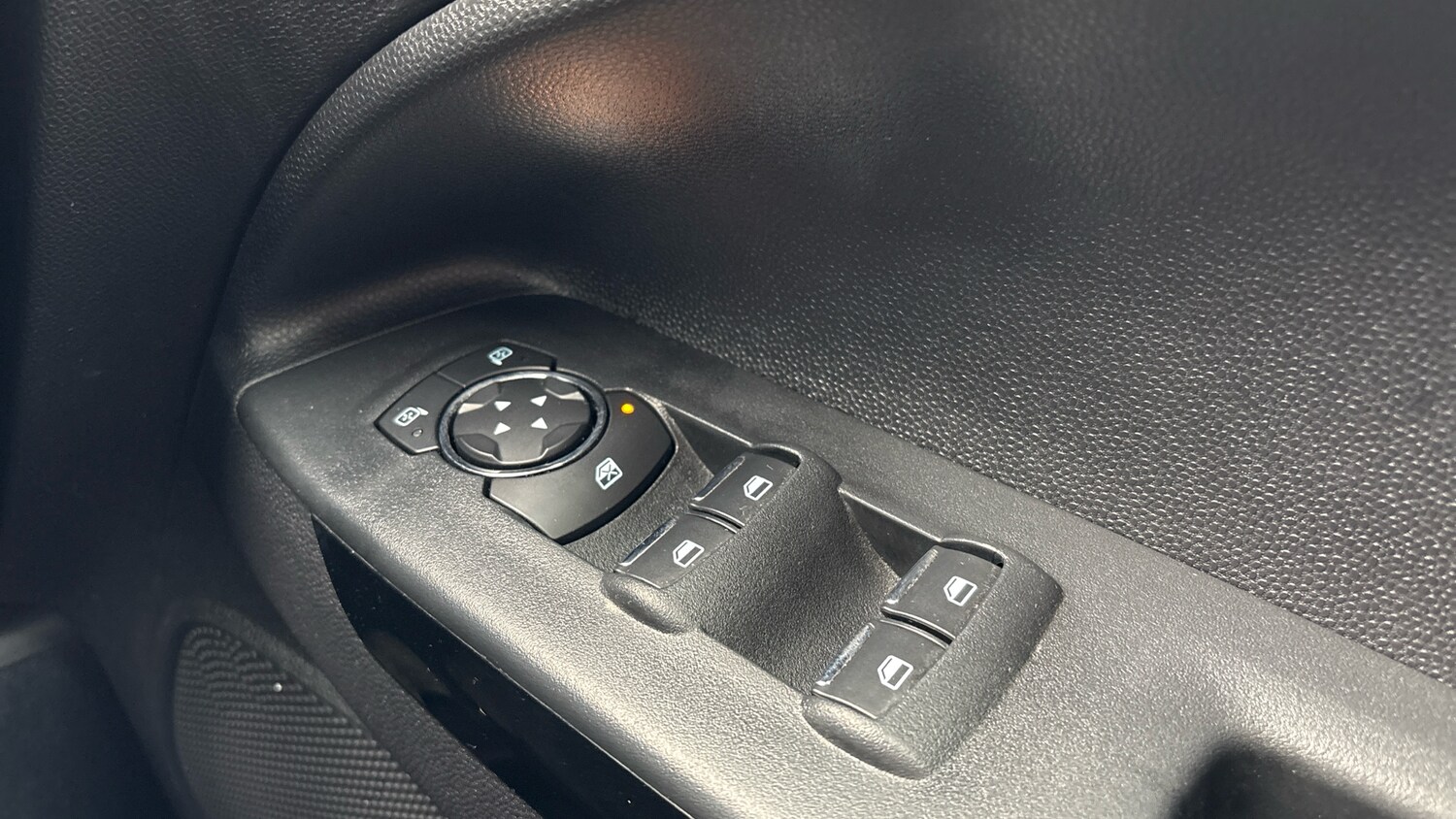 Used Ford Ecosport 2022 for sale - 77489918: Photo 33