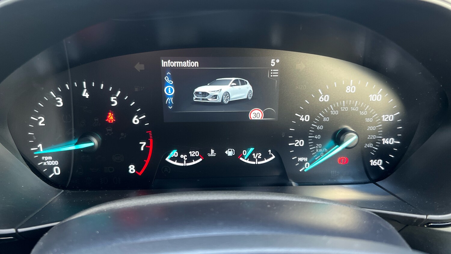 Used Ford Focus 2023 for sale - 76640790: Photo 18