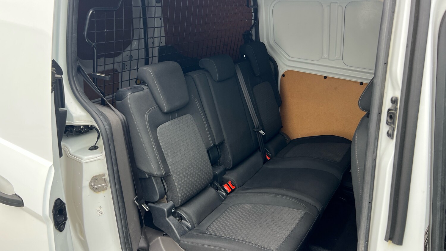 Used Ford Transit Connect 2021 for sale - 76255282: Photo 32