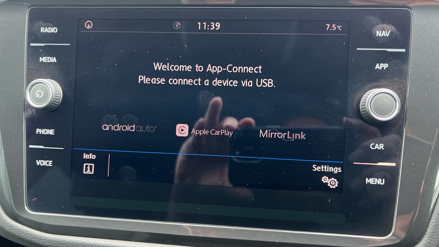 Used Volkswagen Tiguan 2020 for sale - 77404445: Photo 22