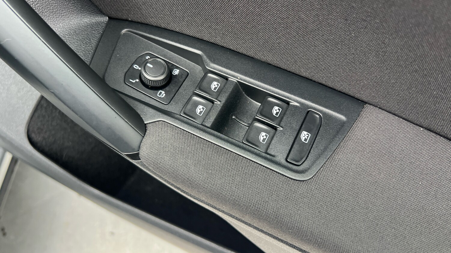 Used Volkswagen Tiguan 2020 for sale - 77404445: Photo 37