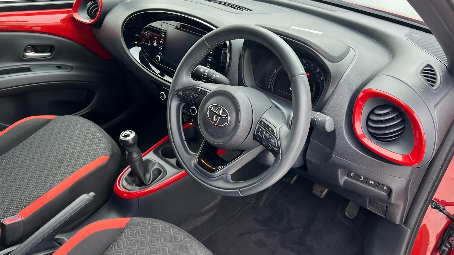 Used Toyota Aygo X 2023 for sale - 76710008: Photo 11