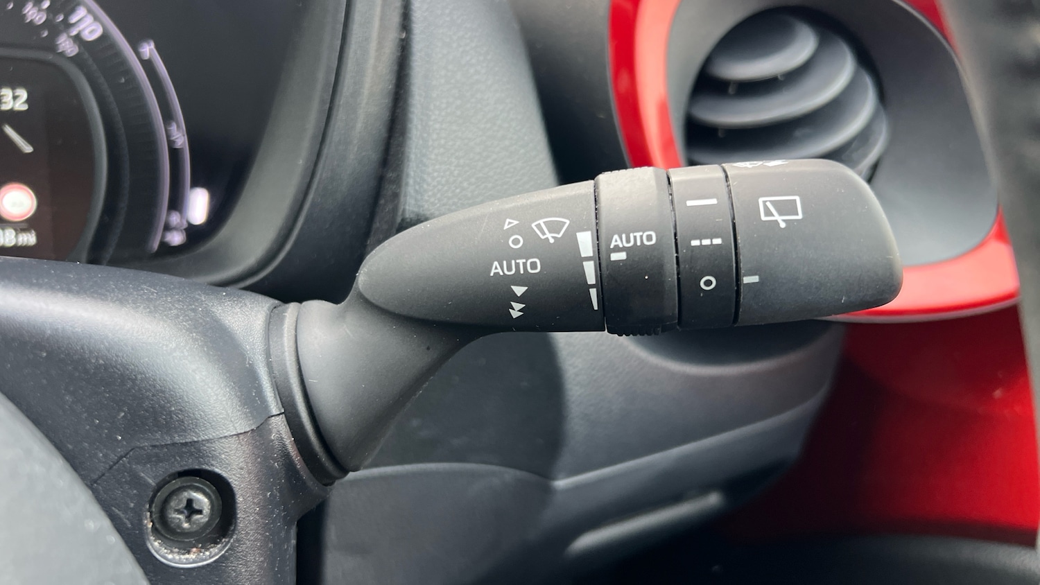 Used Toyota Aygo X 2023 for sale - 76710008: Photo 33