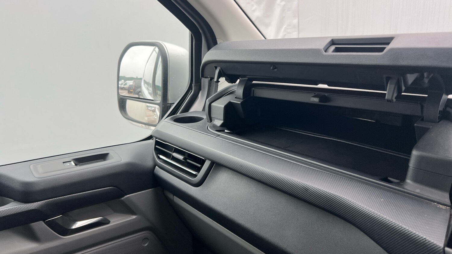 Used Ford Transit Custom 2024 for sale - 76253131: Photo 19
