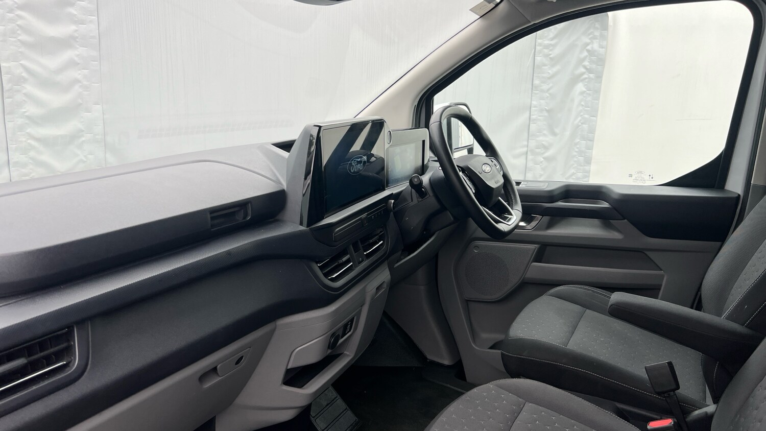 Used Ford Transit Custom 2024 for sale - 76253131: Photo 9