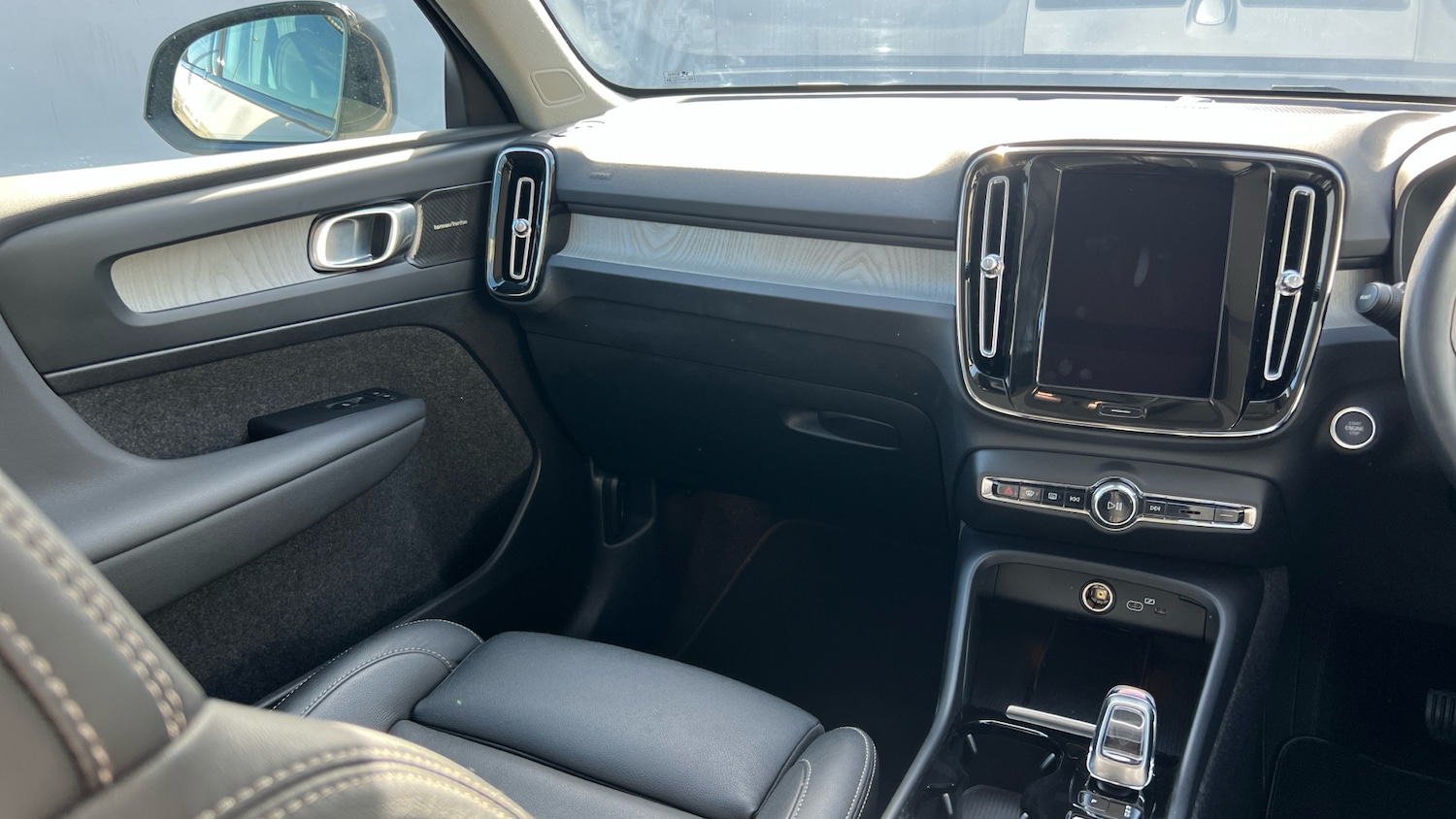 Used Volvo XC40 2024 for sale - 78149813: Photo 14