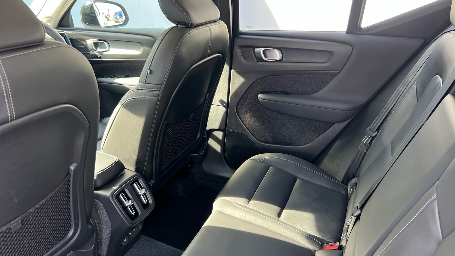 Used Volvo XC40 2024 for sale - 78149813: Photo 16