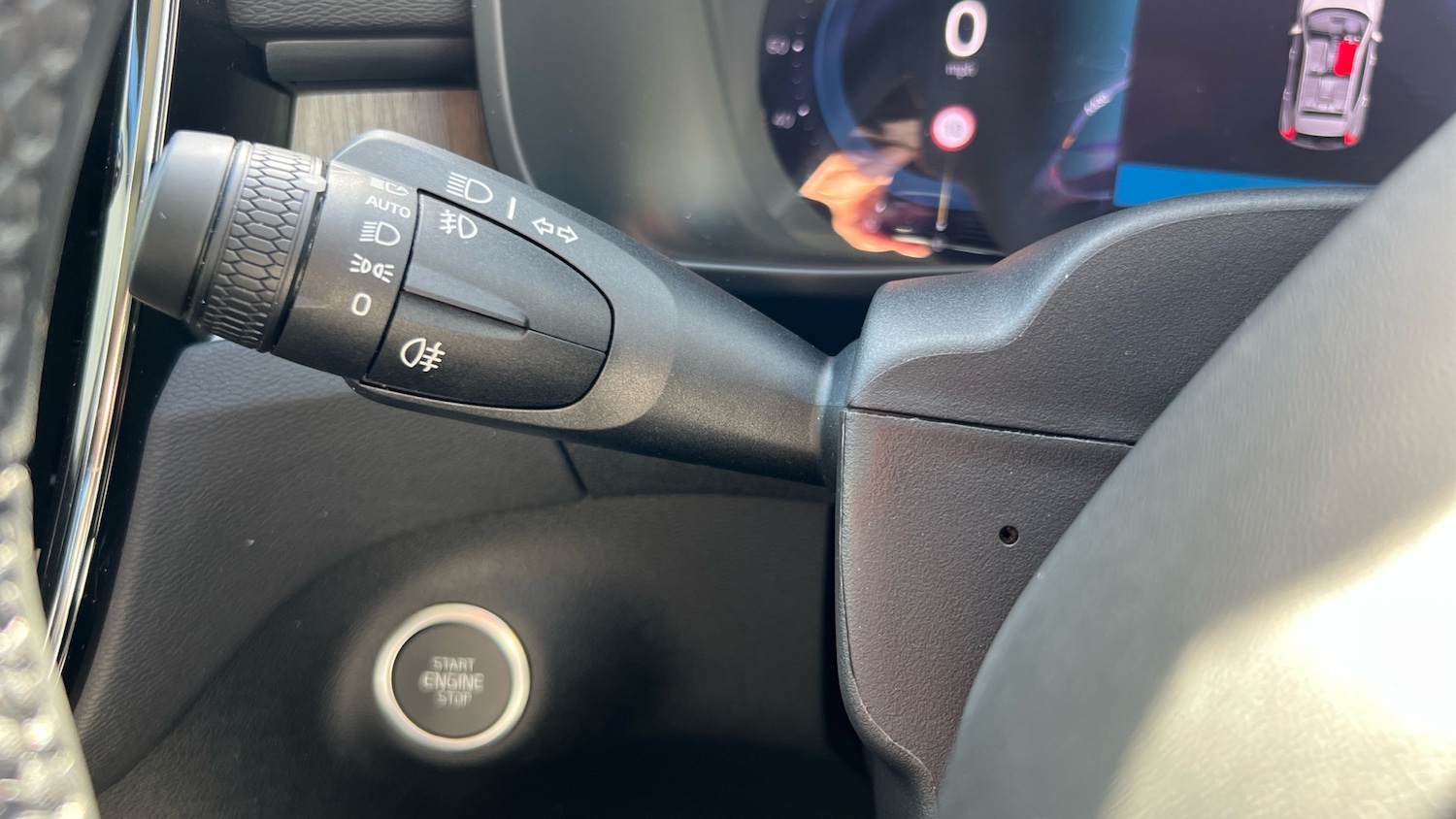 Used Volvo XC40 2024 for sale - 78149813: Photo 38