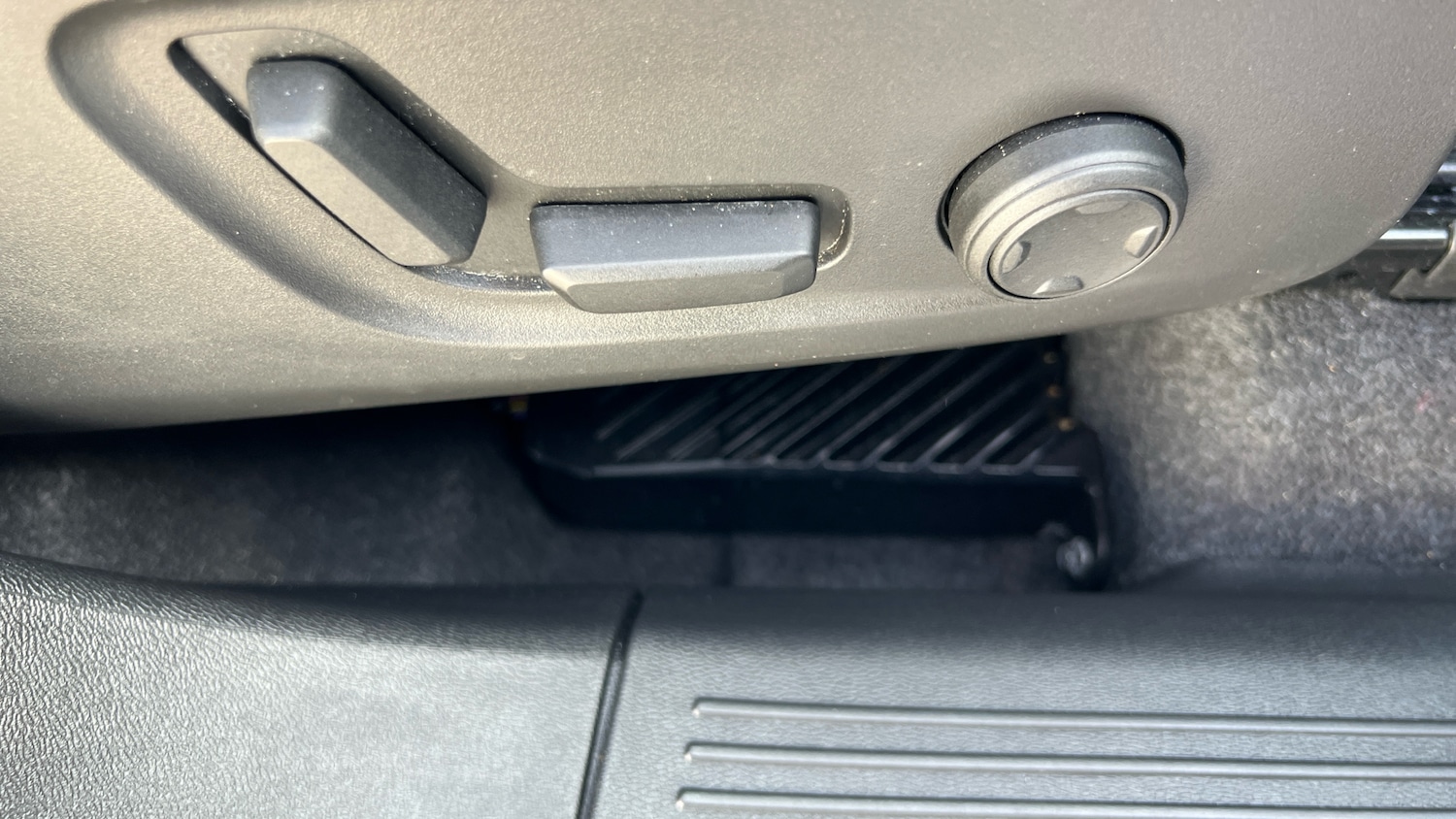 Used Volvo XC40 2024 for sale - 78149813: Photo 40