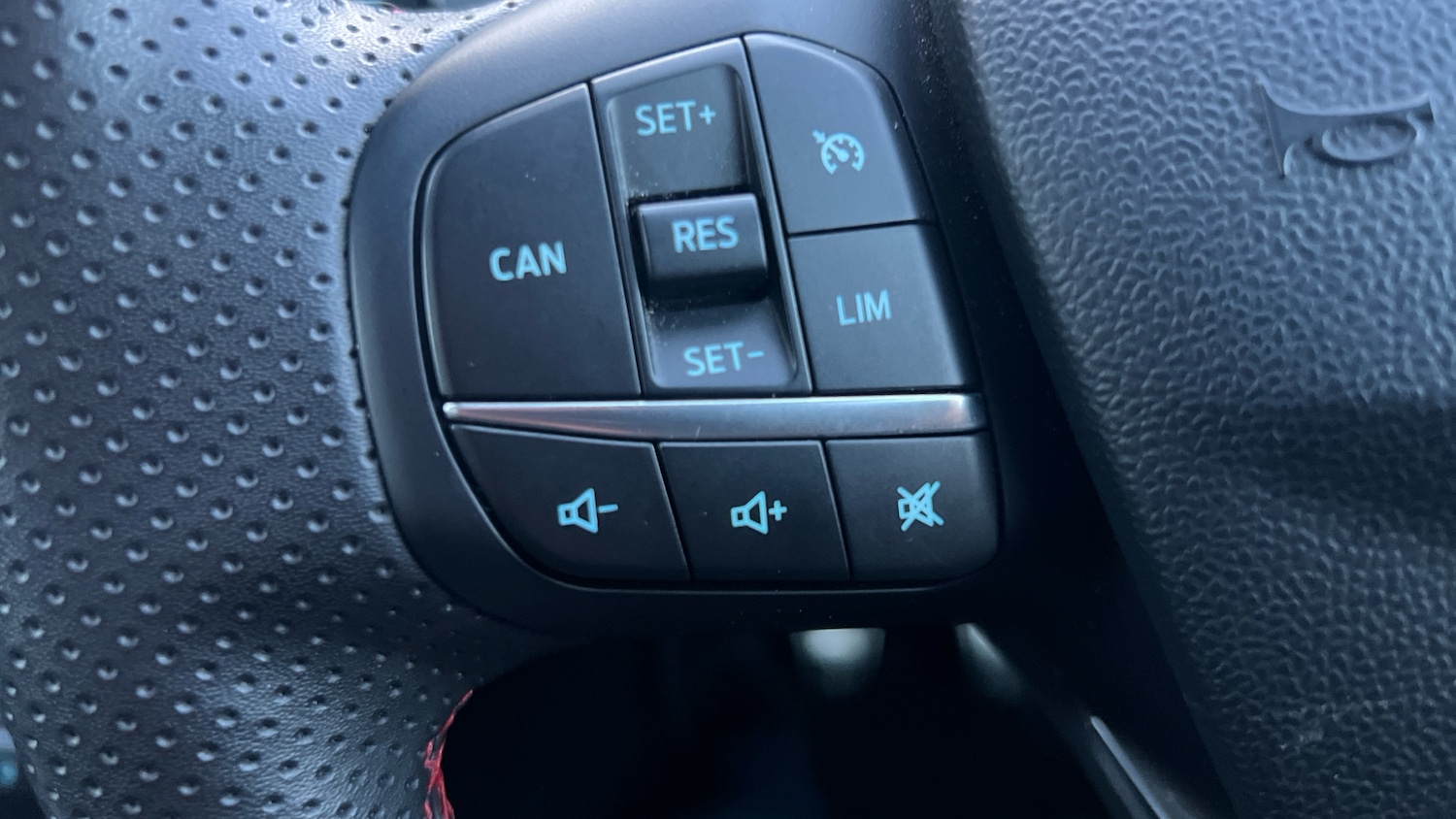 Used Ford Puma 2020 for sale - 76799072: Photo 33