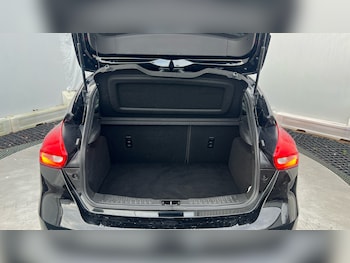 Used Ford Focus 2018 for sale - 77168459: Photo