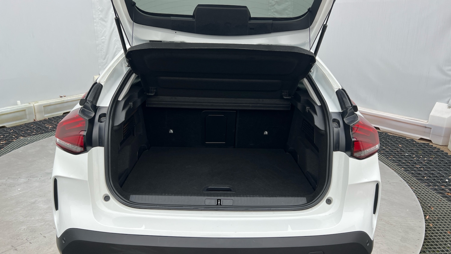 Used Citroen C4 2023 for sale - 77085420: Photo 4