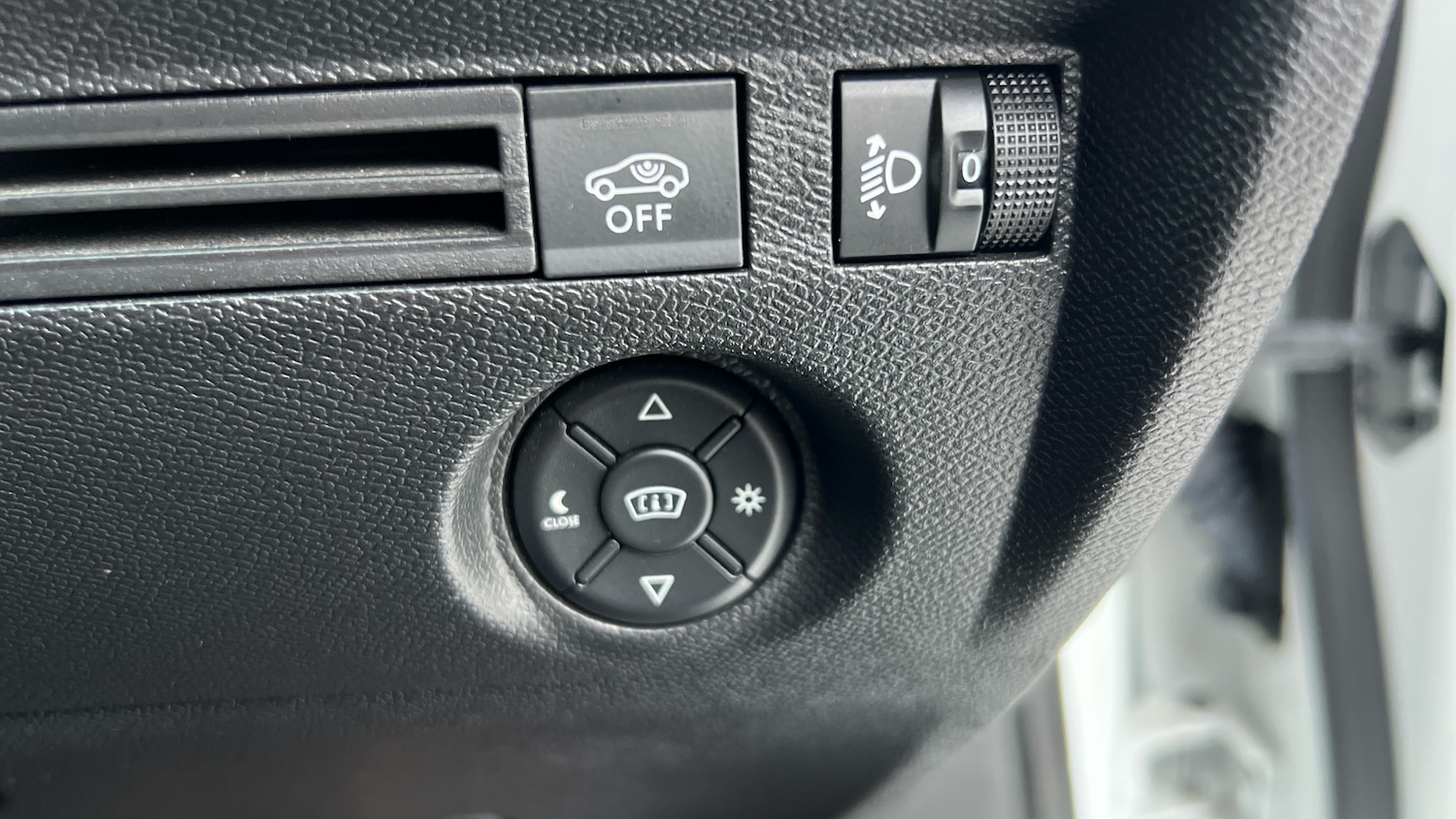 Used Citroen C4 2023 for sale - 77085420: Photo 40