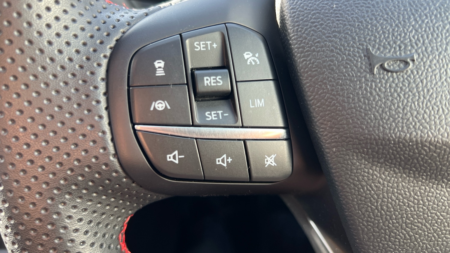 Used Ford Puma 2024 for sale - 77652938: Photo 32