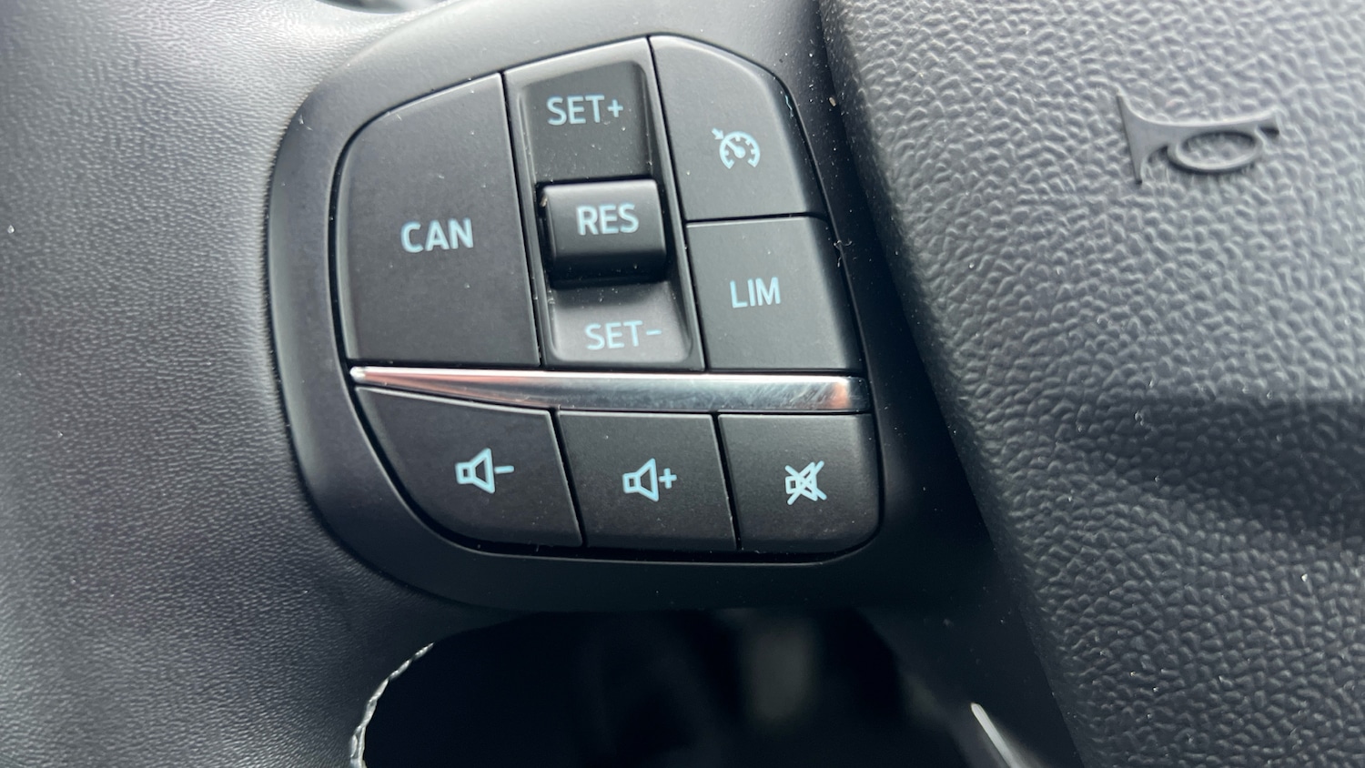 Used Ford Puma 2023 for sale - 76882315: Photo 33