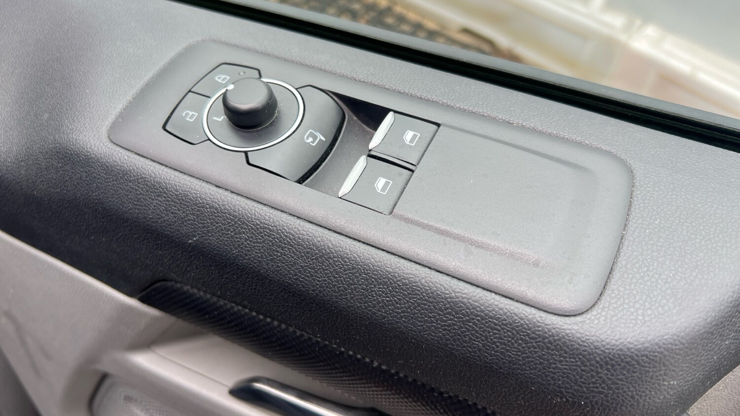 Used Ford Transit Custom 2024 for sale - 78094918: Photo 35