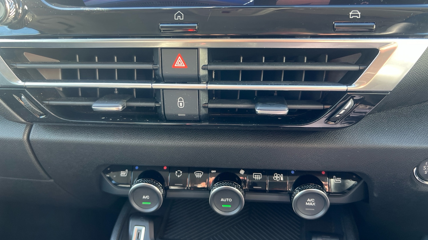 Used Citroen C4 2023 for sale - 77935124: Photo 24