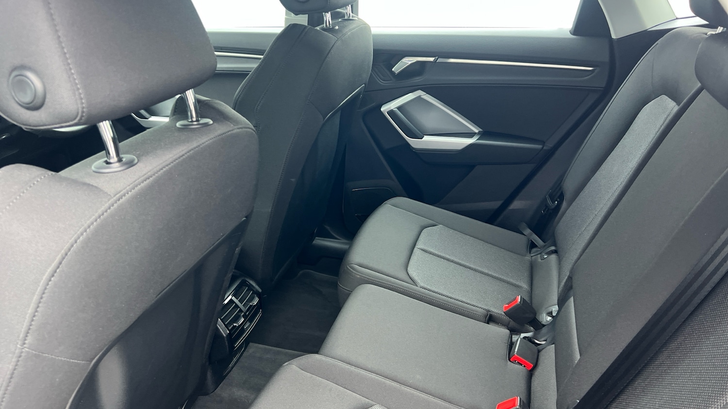 Used Audi Q3 2022 for sale - 76922345: Photo 16