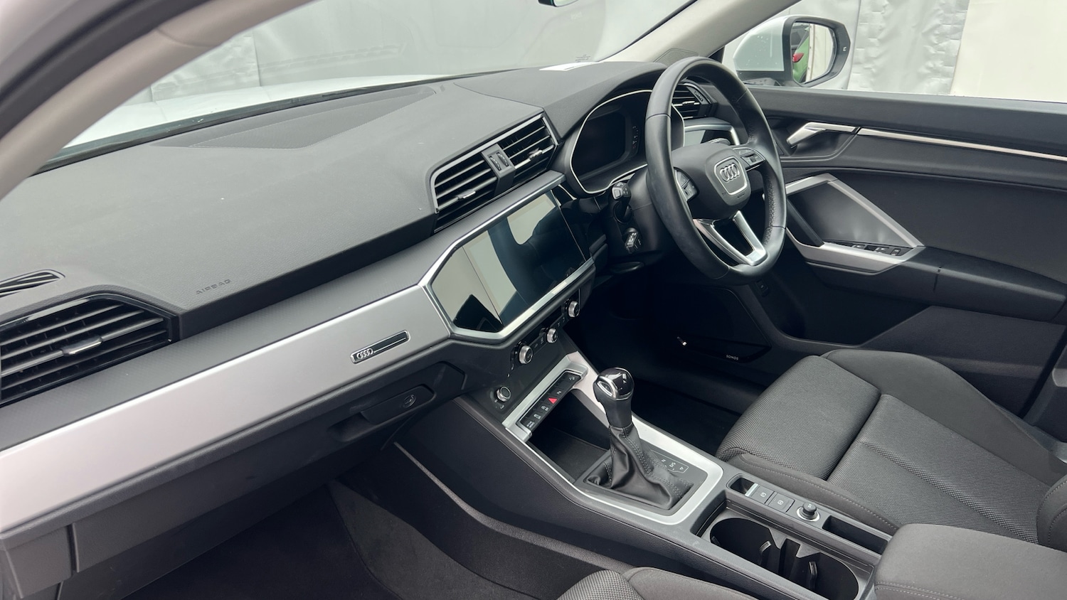 Used Audi Q3 2022 for sale - 76922345: Photo 9