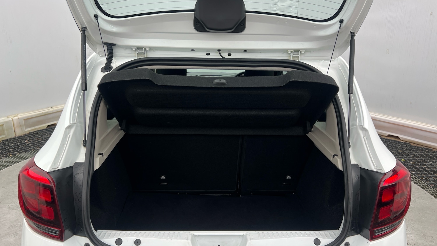 Used Dacia Sandero 2019 for sale - 78000748: Photo 4