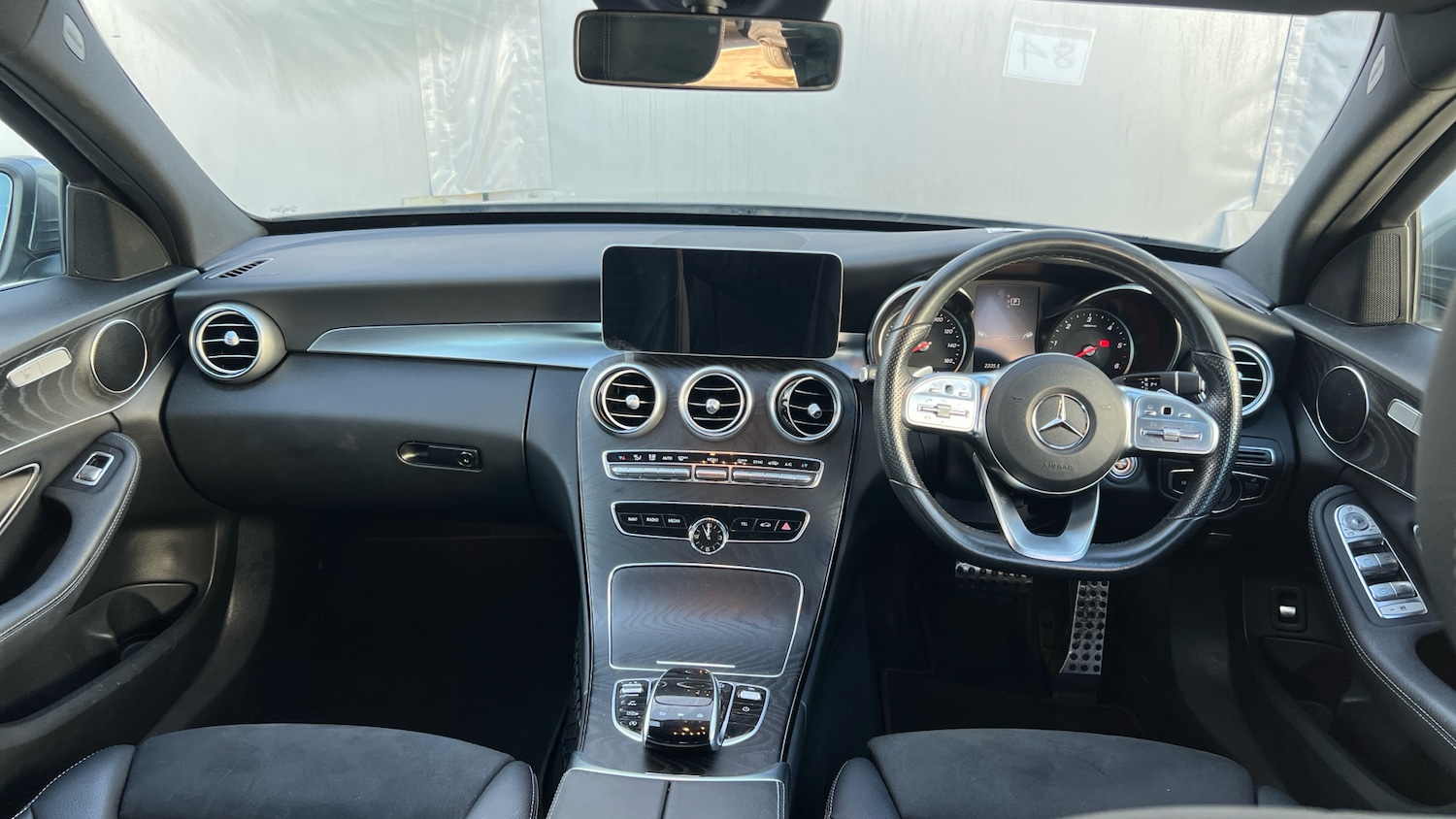 Used Mercedes-Benz C Class 2019 for sale - 76707137: Photo 10