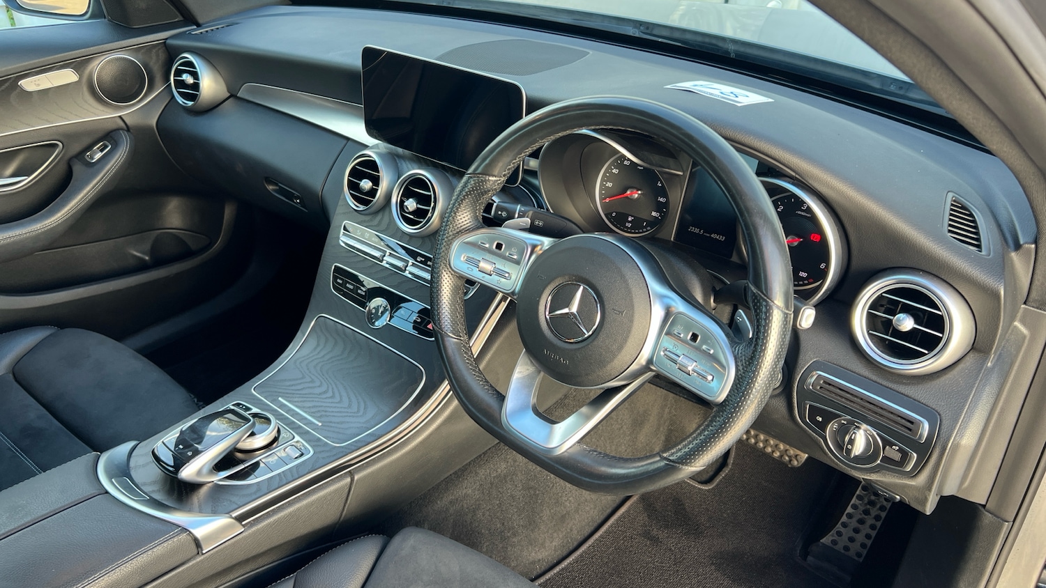 Used Mercedes-Benz C Class 2019 for sale - 76707137: Photo 11