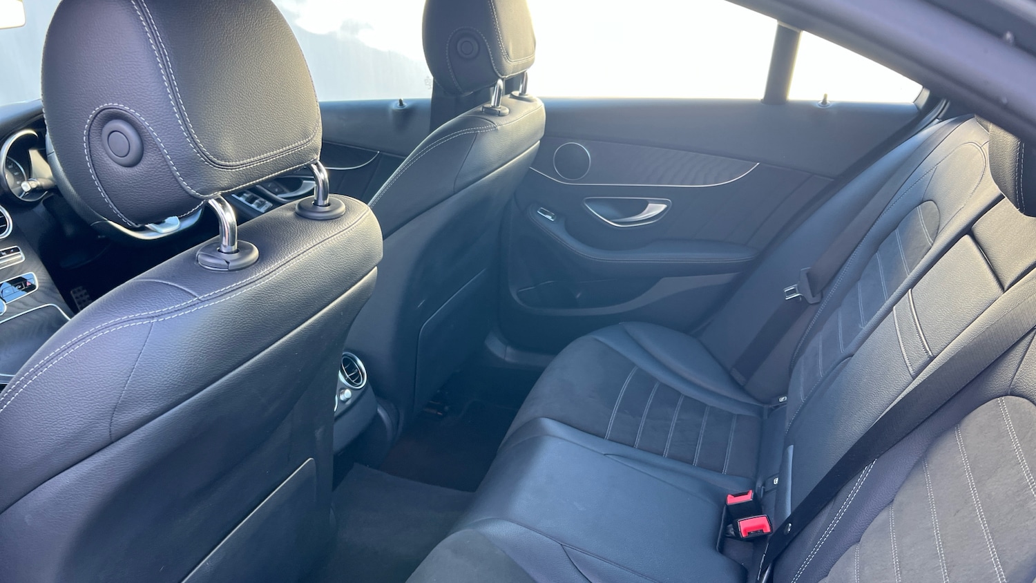 Used Mercedes-Benz C Class 2019 for sale - 76707137: Photo 16