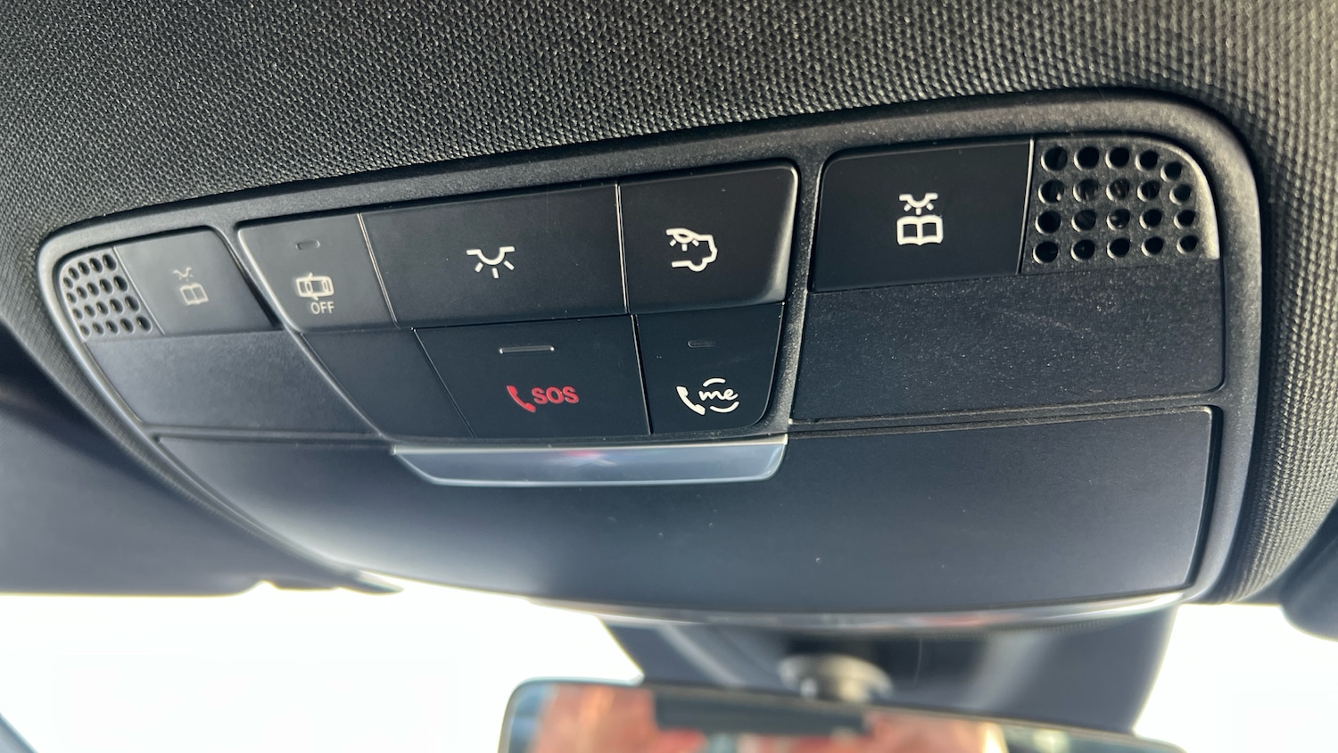 Used Mercedes-Benz C Class 2019 for sale - 76707137: Photo 32