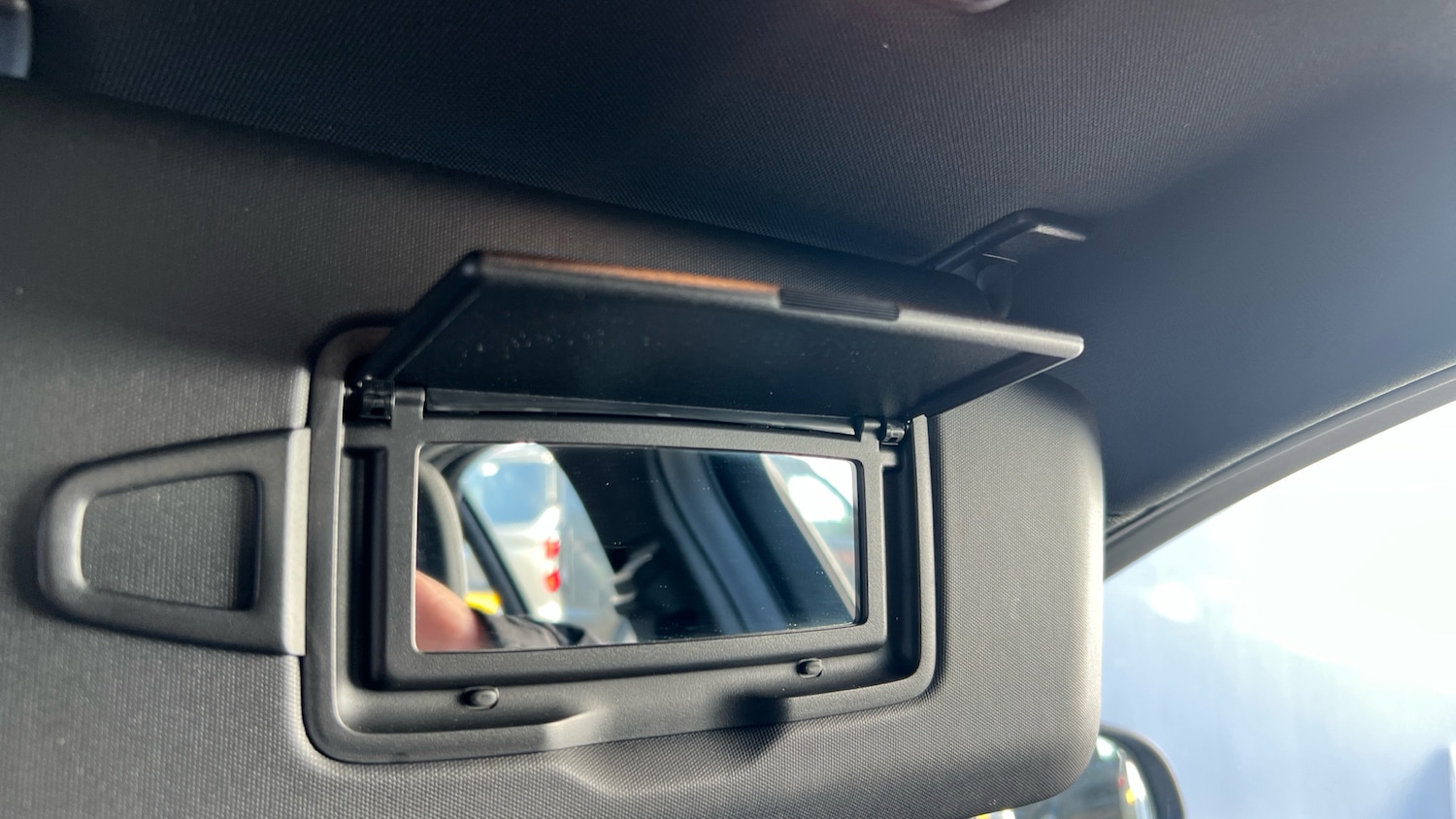 Used Mercedes-Benz C Class 2019 for sale - 76707137: Photo 33