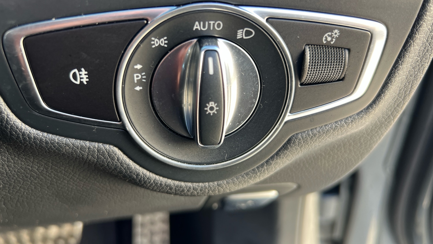 Used Mercedes-Benz C Class 2019 for sale - 76707137: Photo 37